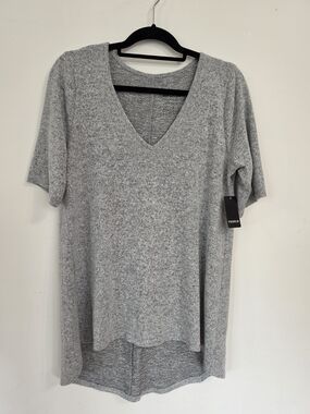 torrid Super Soft Light Heather Gray V-Neck Short Sleeve Tunic Size 0